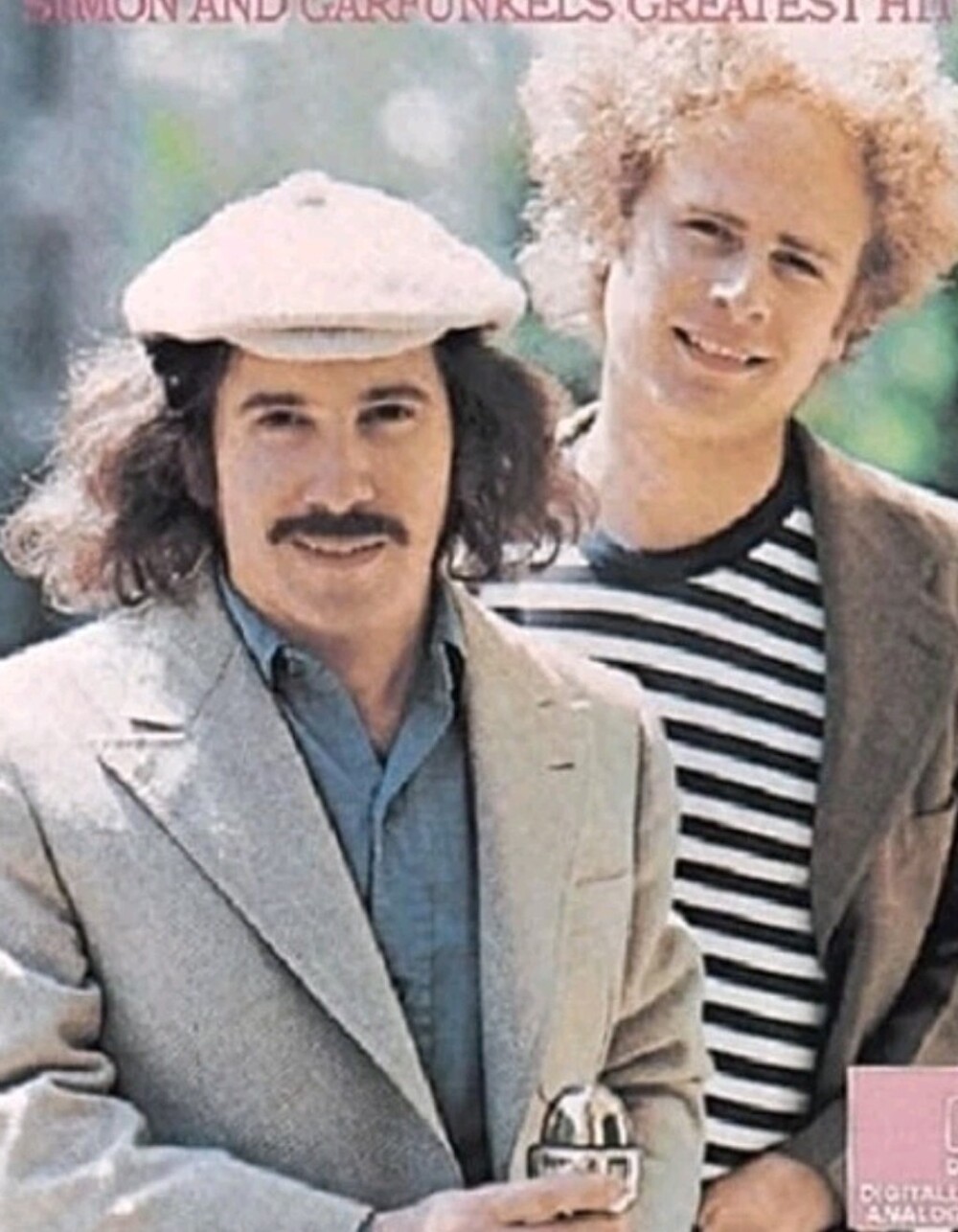 Simon & Garfunkel Greatest Hits CD, Classic Vintage, 1990 Sony, Play Flawlessly